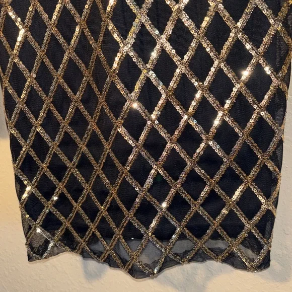 NWOT Forever 21 Long Sleeve Black Gold Diamond Pattern Sequence Mini Body - Picture 4 of 9